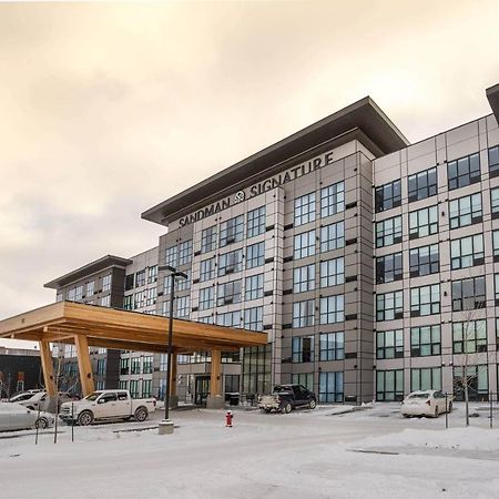 Sandman Signature Sherwood Park Hotel Екстер'єр фото