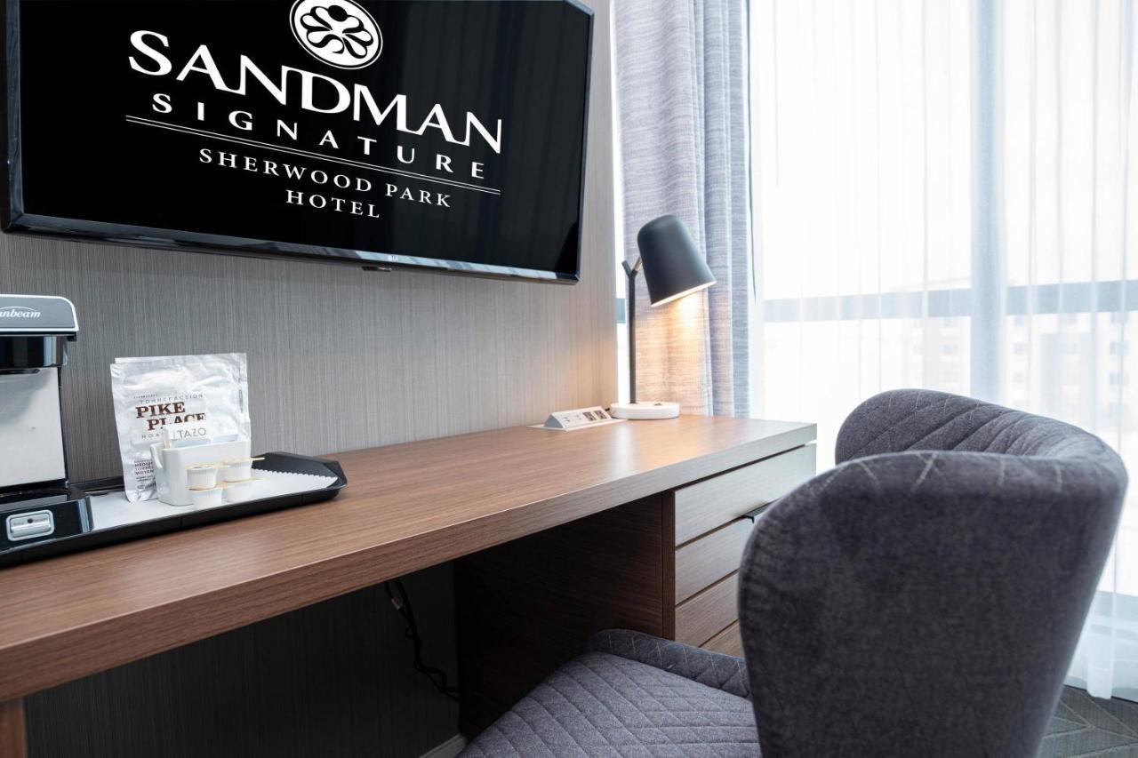 Sandman Signature Sherwood Park Hotel Екстер'єр фото