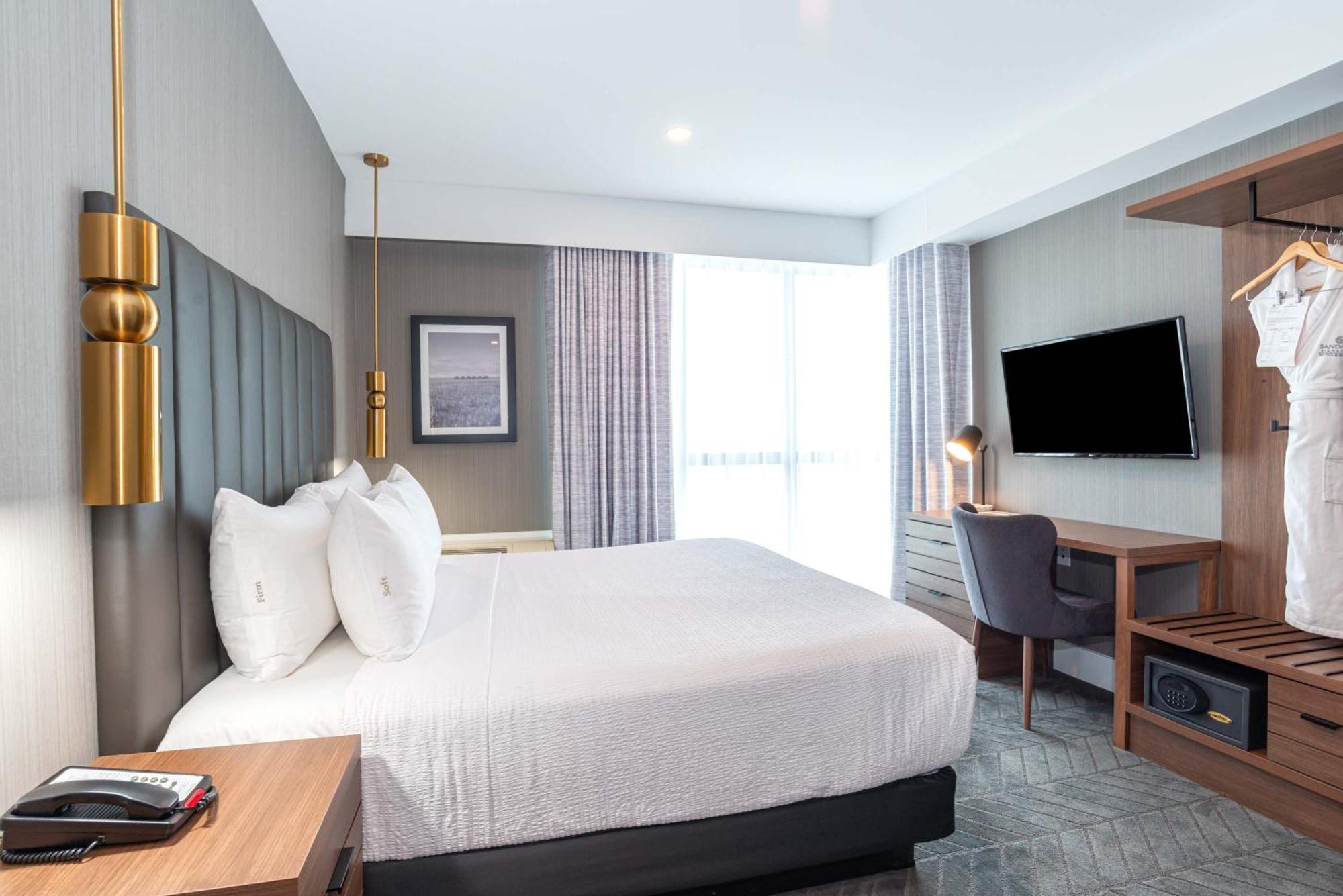 Sandman Signature Sherwood Park Hotel Екстер'єр фото