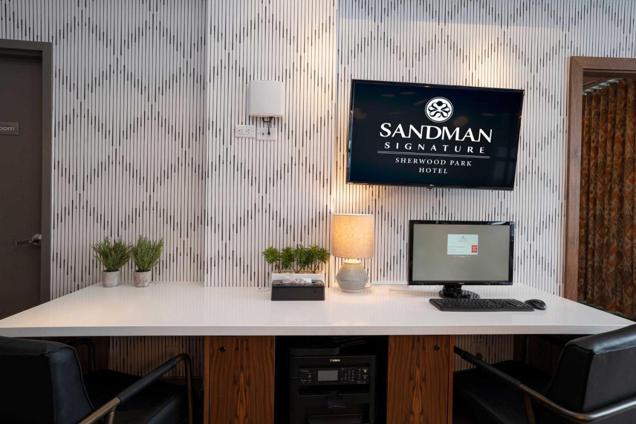 Sandman Signature Sherwood Park Hotel Екстер'єр фото